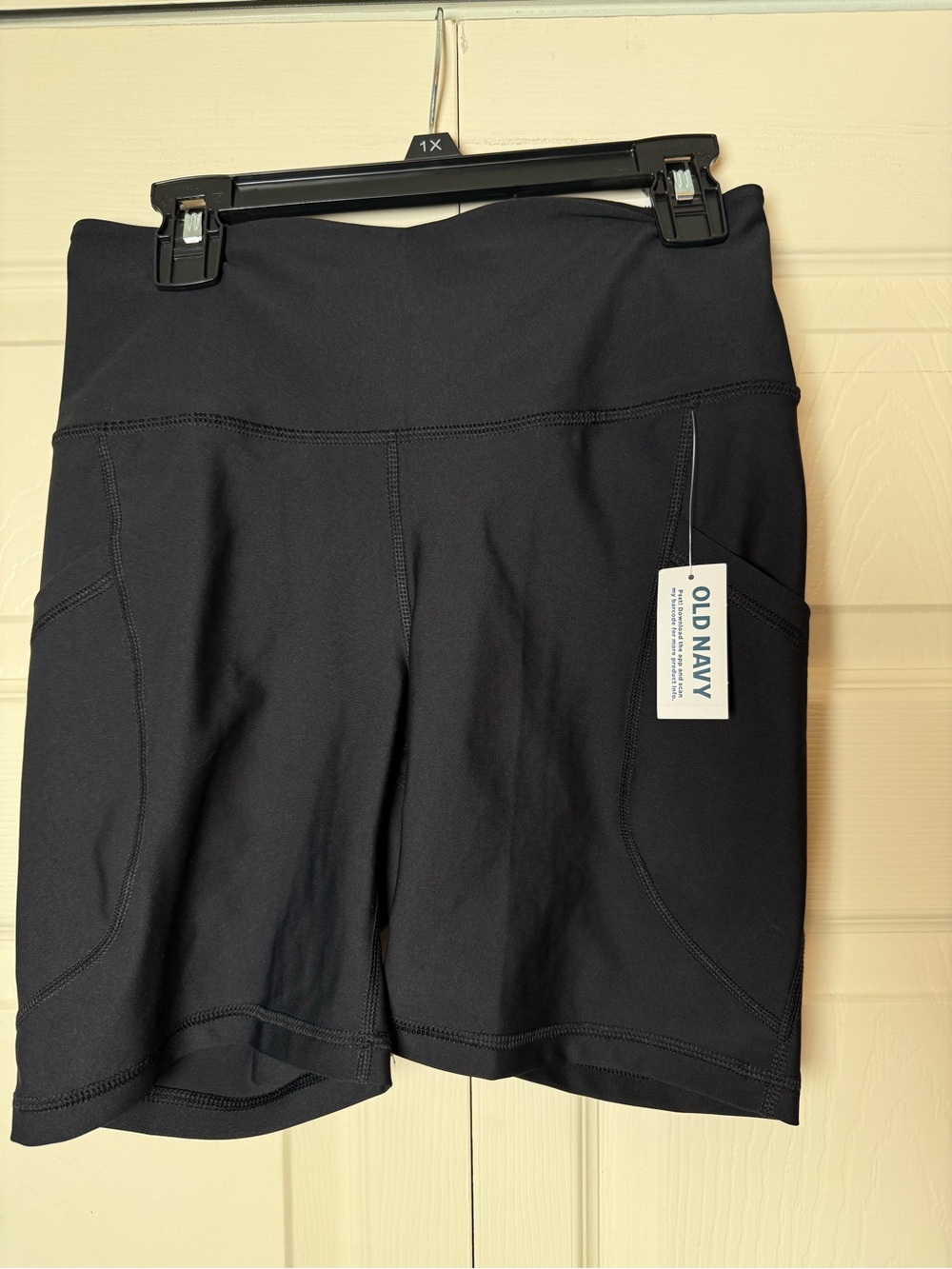 Old Navy Black High Rise Bike Shorts